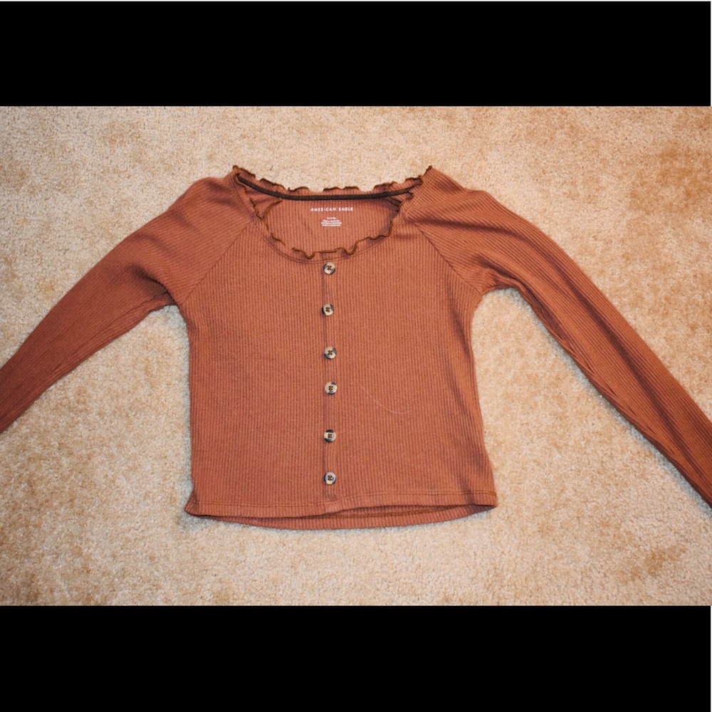 Off the shoulder long sleeve top